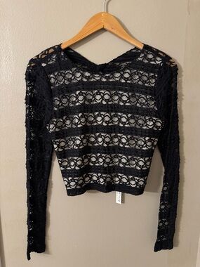 Alice + Olivia Black Lace Open Back Crop‎ Top Size 6 NWT $220